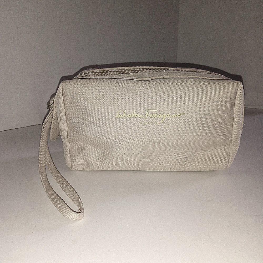 Salvatore Ferragamo Parfums Cosmetic Bag.  13